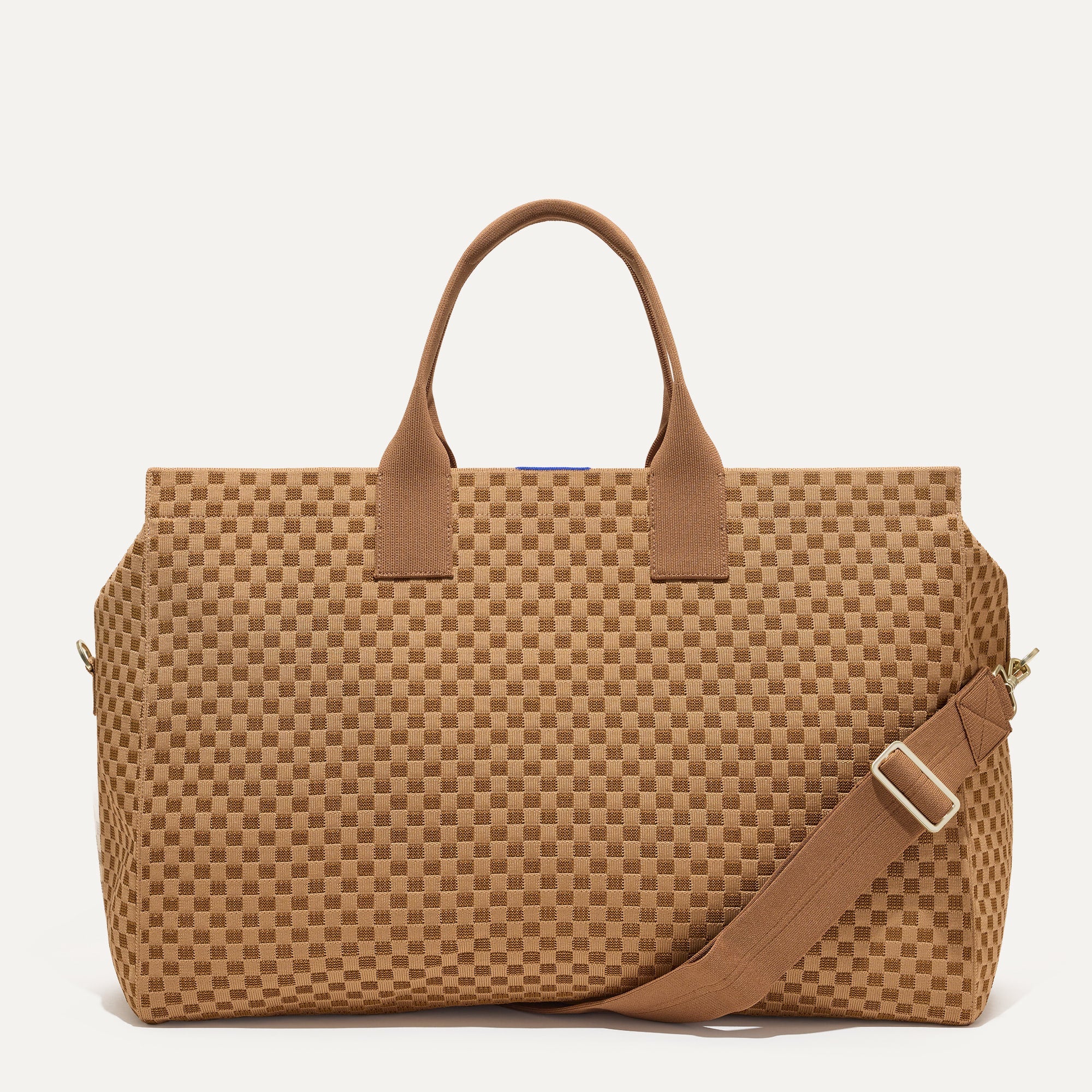 029_Weekender_Hazelnut_Front_3851.jpg
