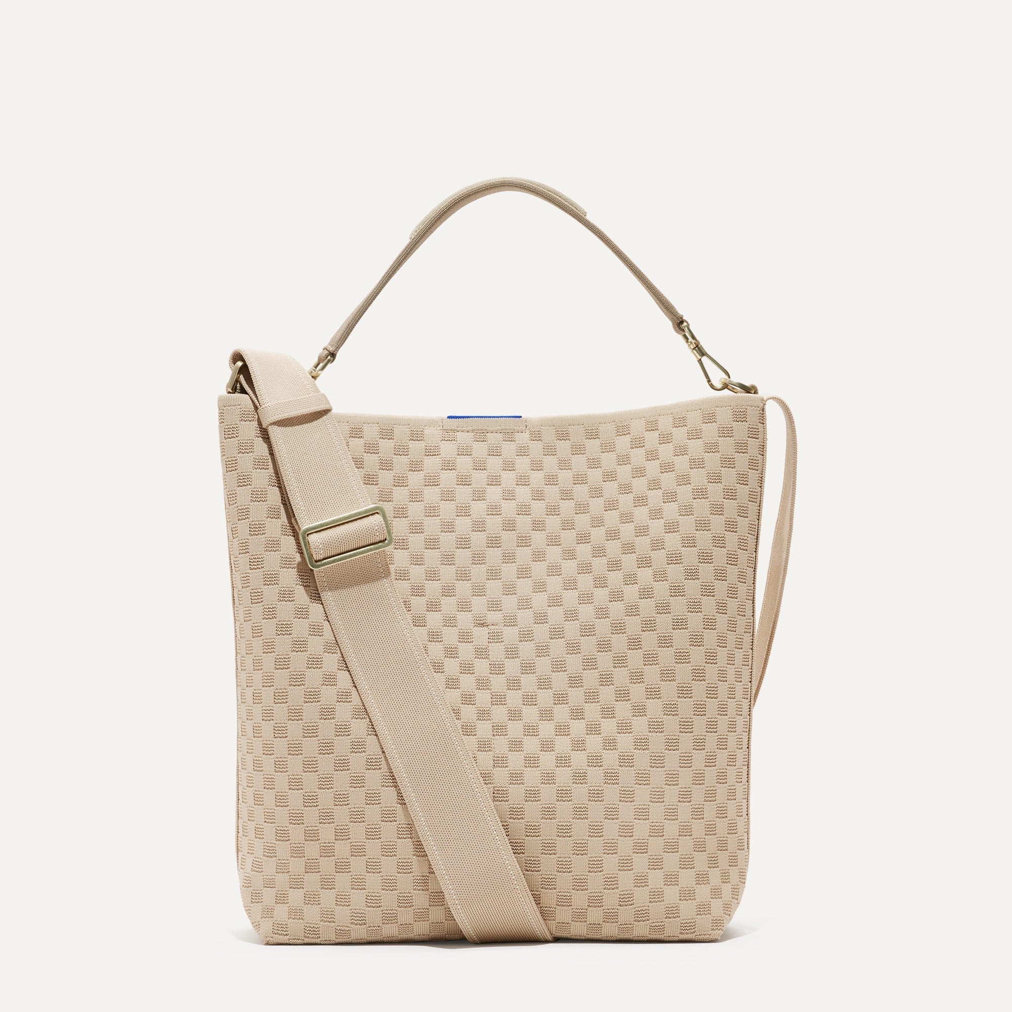 039_BucketBag_KnotBrown_Front_shop_e2807b63-1ddc-420b-9aea-b2e0d9e748b7.jpg