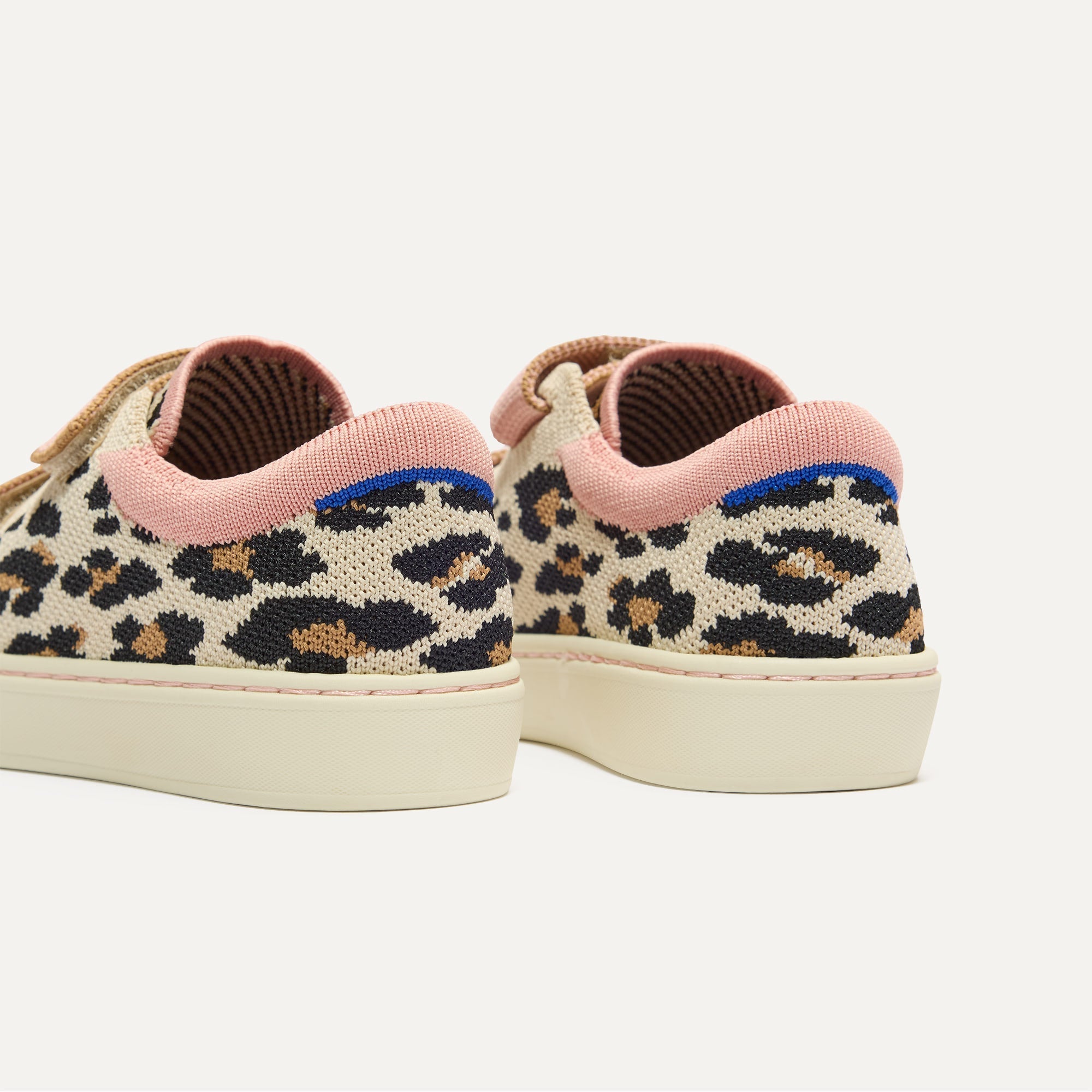 068_Kids_Strap_Sneaker_Style_Cat_Blush_Heel_4443.jpg