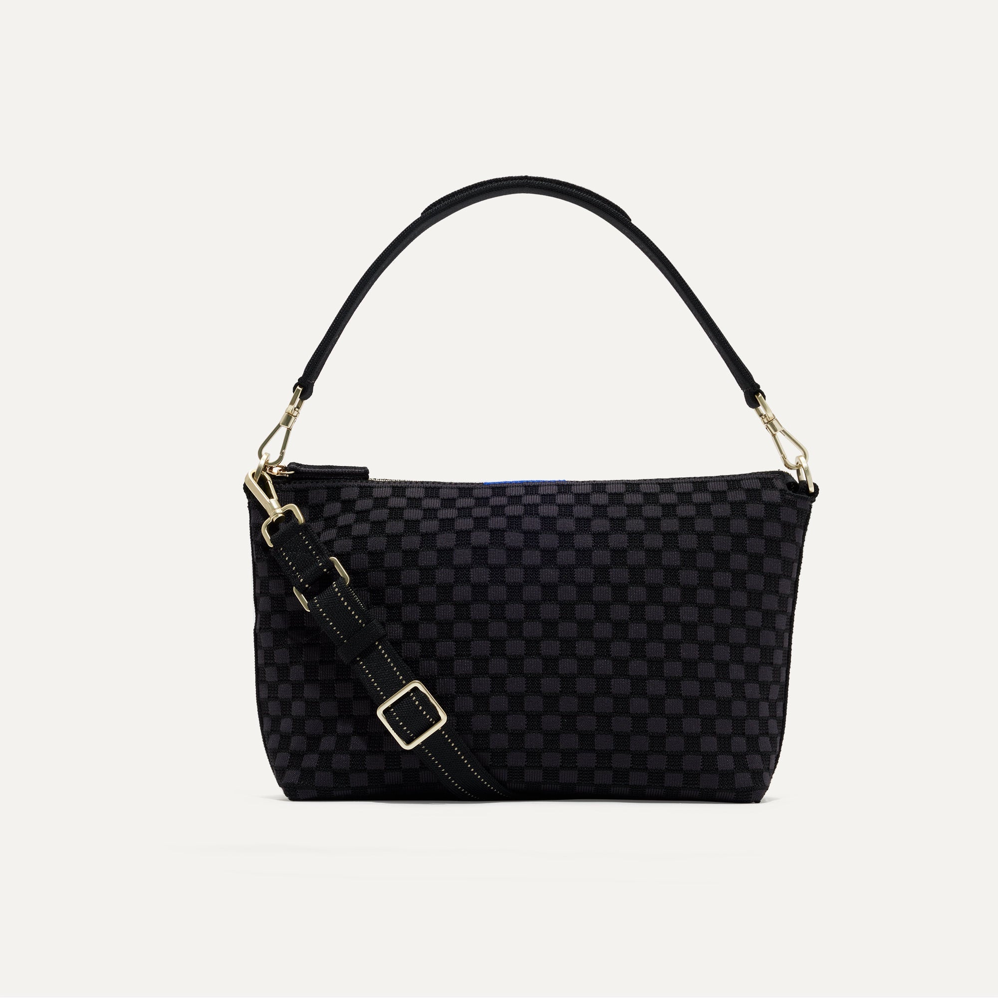 106_DailyCrossbody_BlackSand_Front_shop_43cd81fc-1fd6-4c34-8fa8-33d6fe379b70.jpg