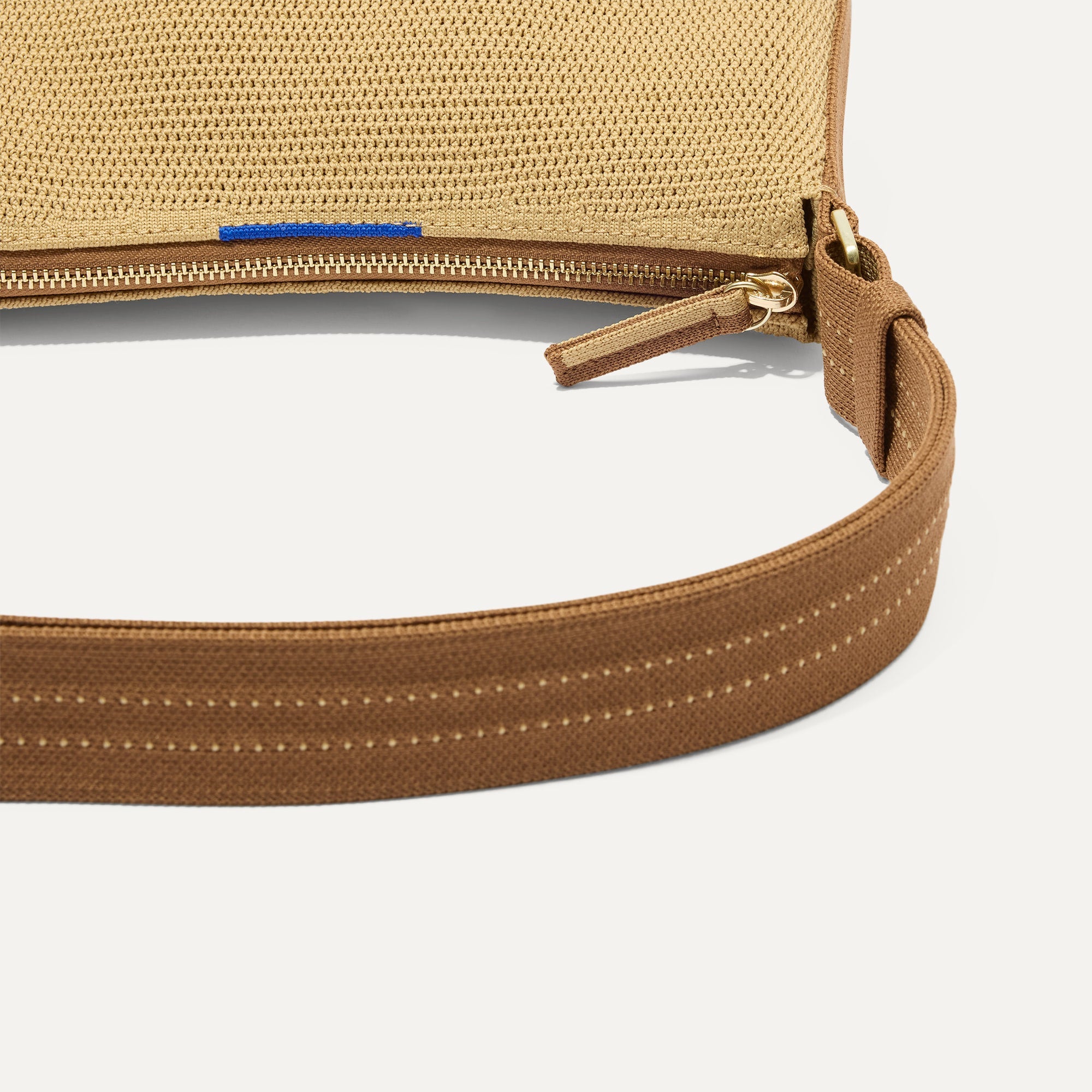 142_CasualCrossbody_BrownButterRa_a-Knit_Strap_6557.jpg