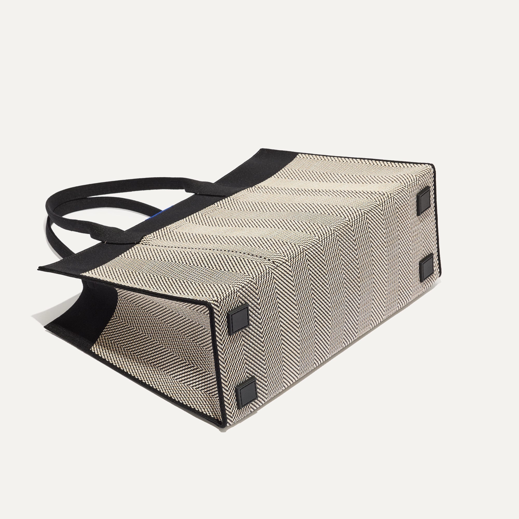 162_ClassicTote_BlackHerringbone_Bottom_7889.jpg