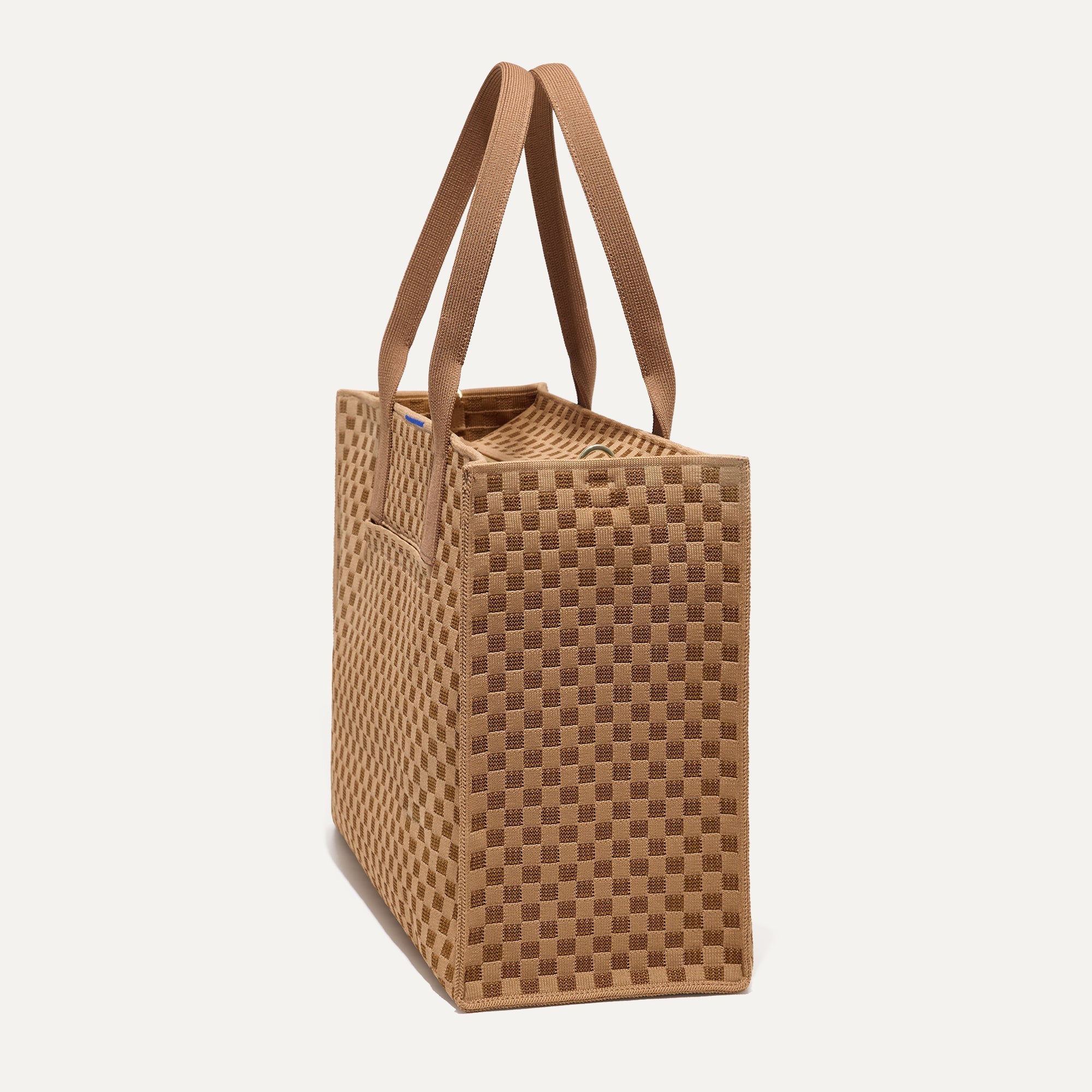 162_ClassicTote_Hazelnut_45_Degree_4459.jpg