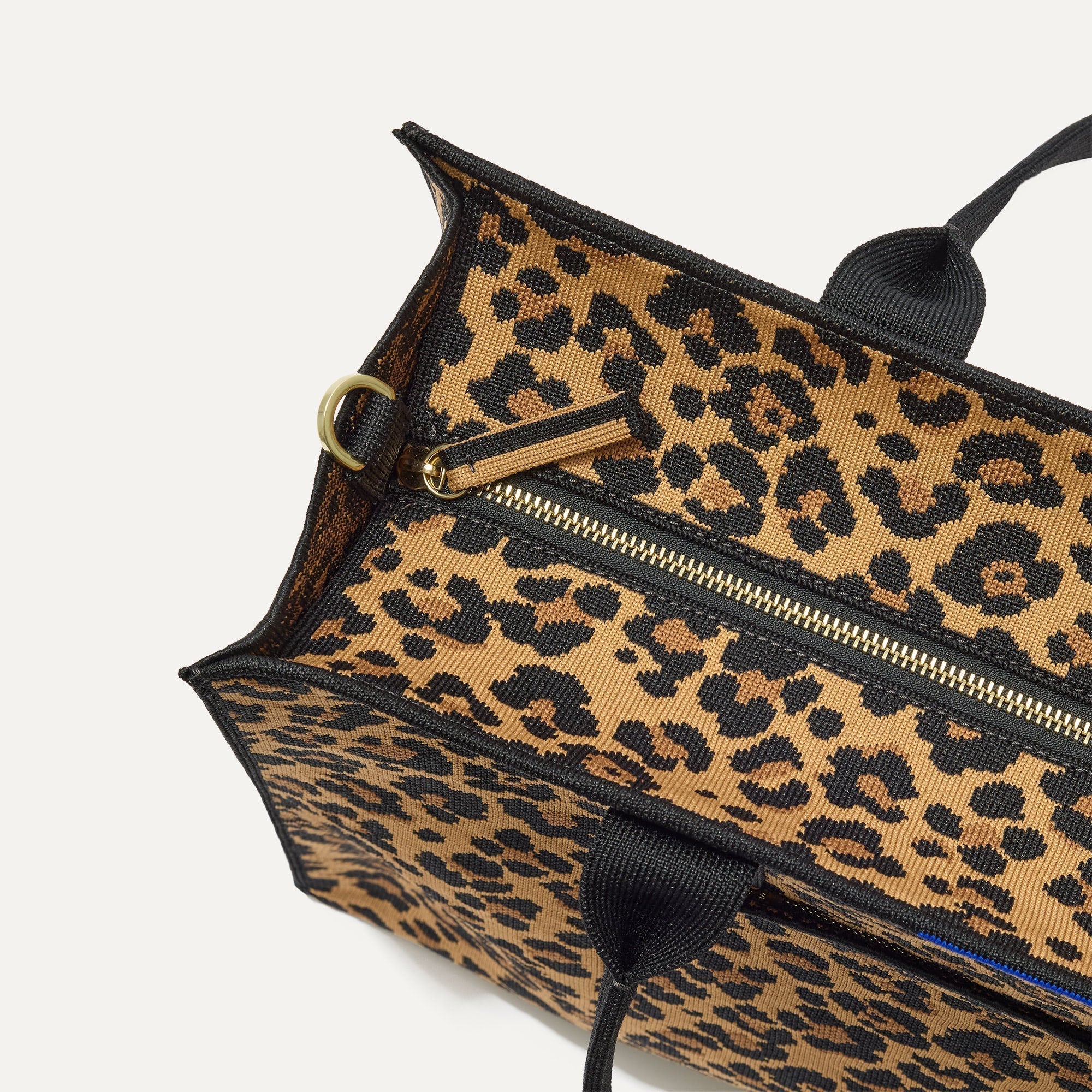 162_ClassicTote_ToastyCat_TopZipper_5447.jpg