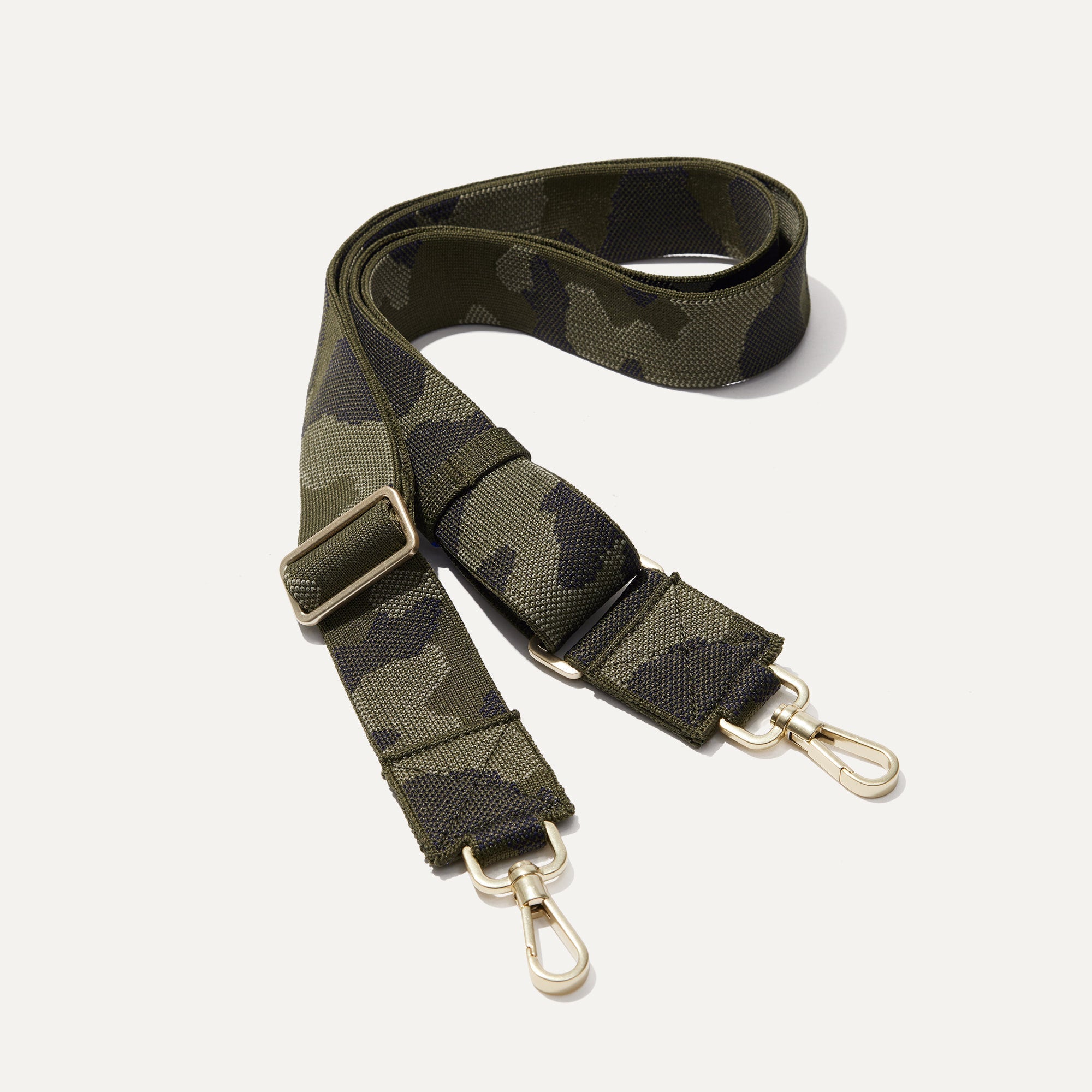 167_CrossbodyStrap_SpruceCamo_Front0843_3ee23307-0708-4841-a46e-ae8a542cb2e1.jpg