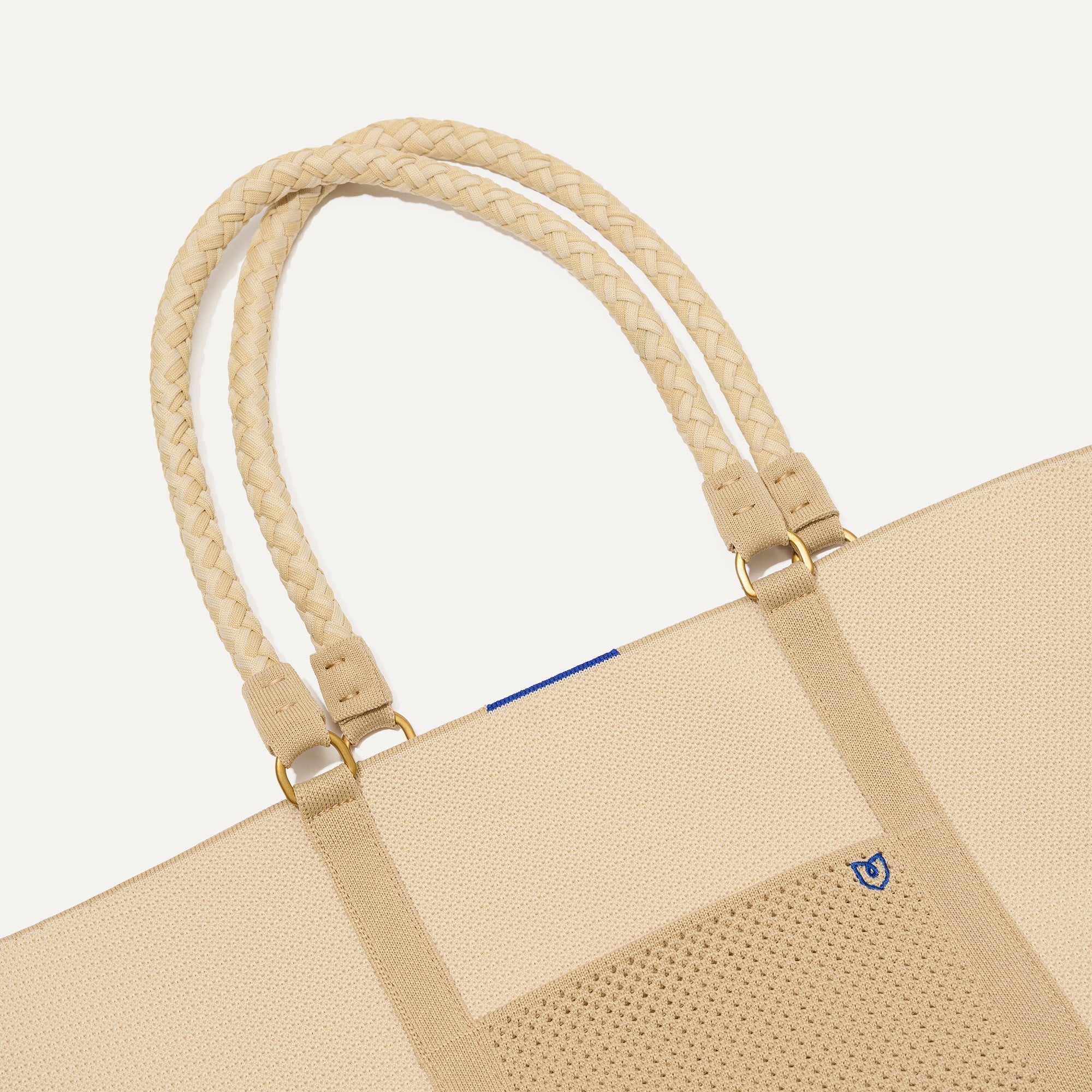195_SummerTote_Meringue_HandleMacro_5322.jpg