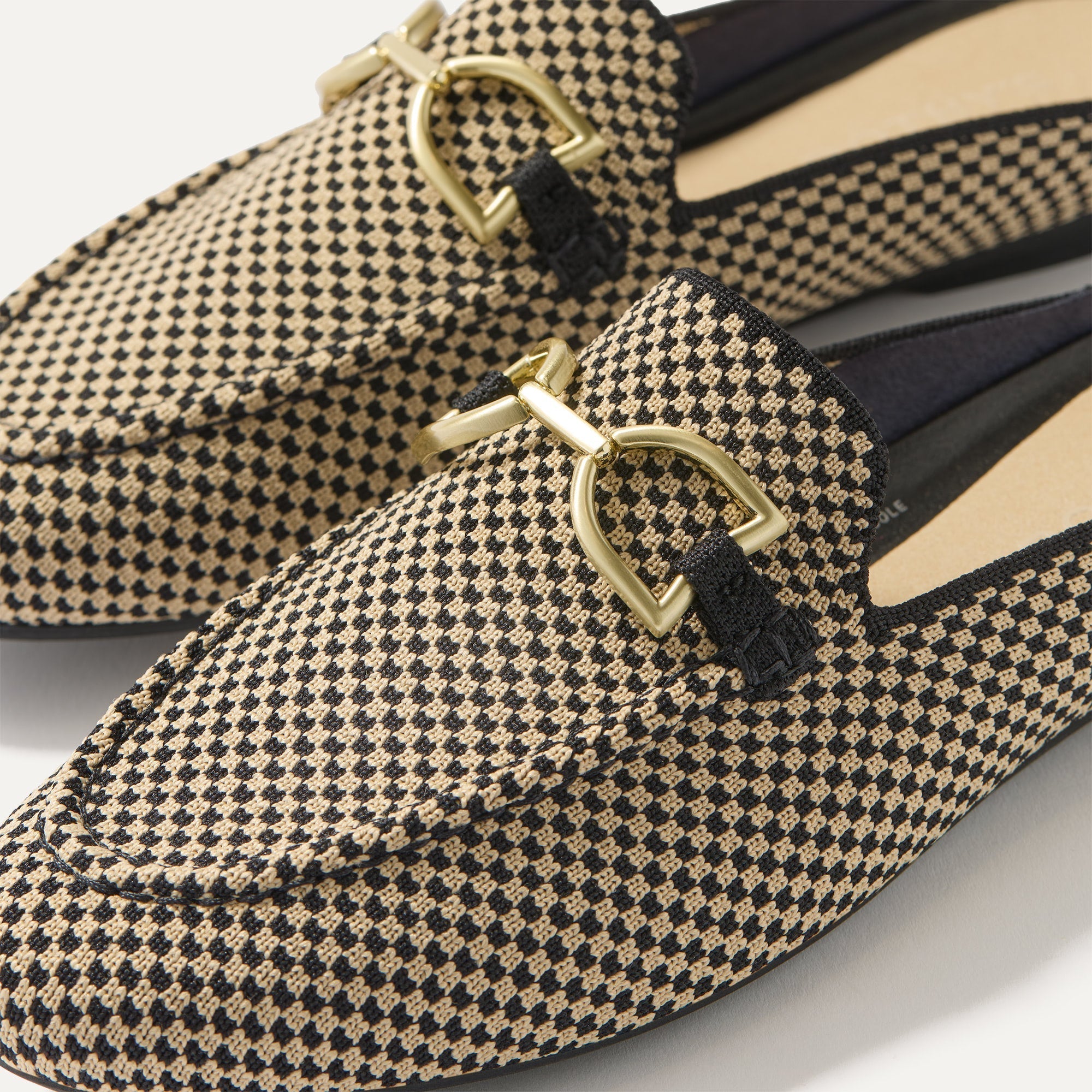 200_DoubleBitLoaferMule_ClassicMicroCheck_Toedetail_Macro_4559.jpg