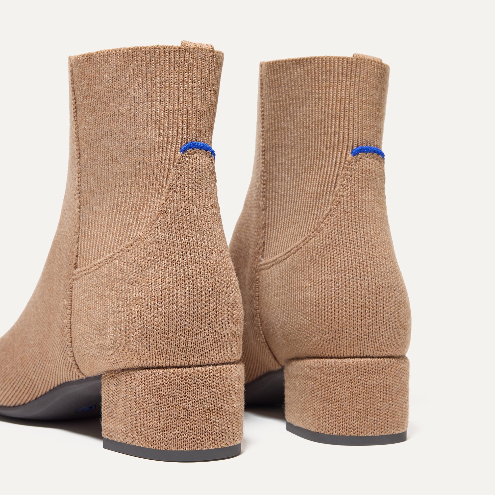 205_ClassicBoot_Tobacco_HeelDetail_0768.jpg