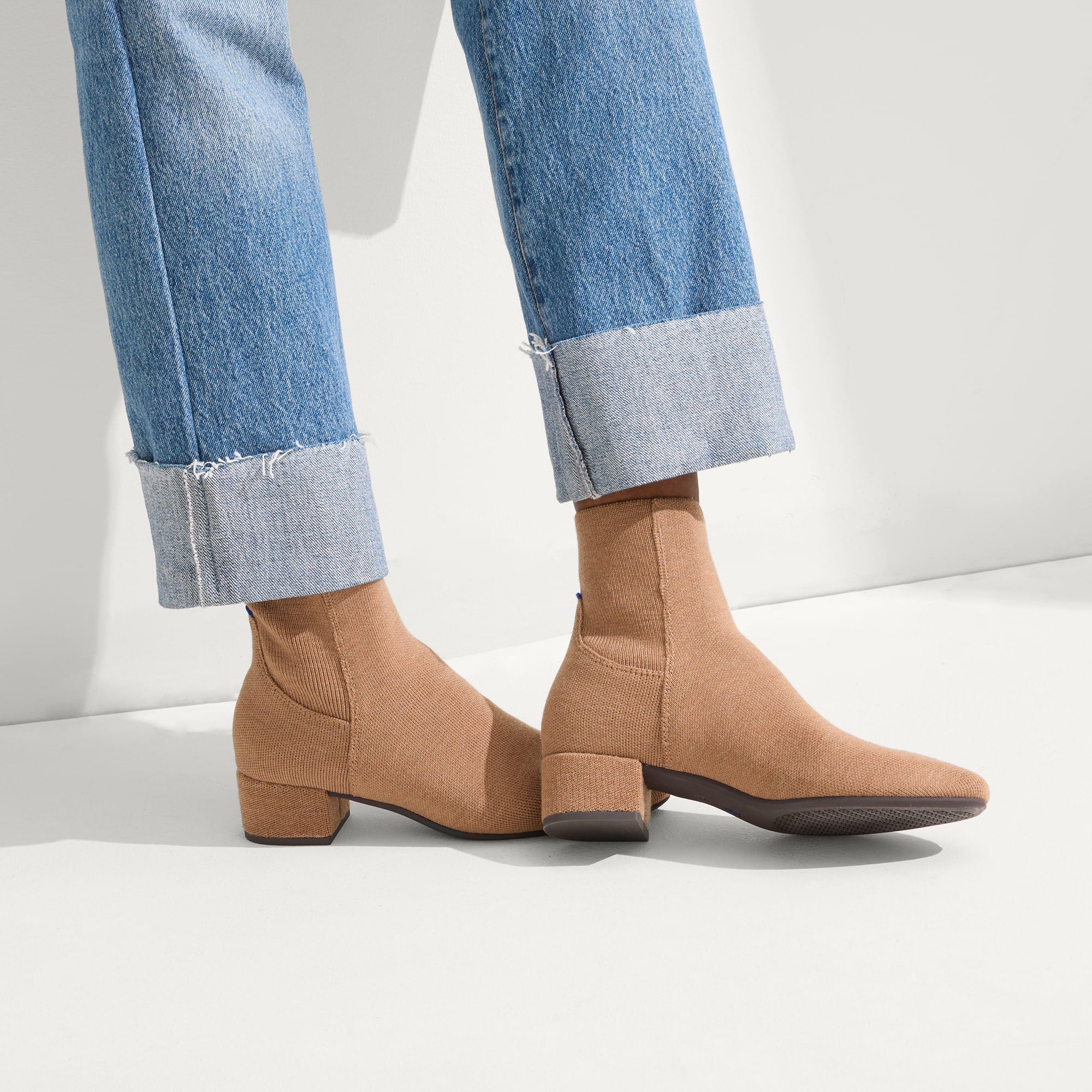 205_ClassicBoot_Tobacco_On-Figure_1046.jpg