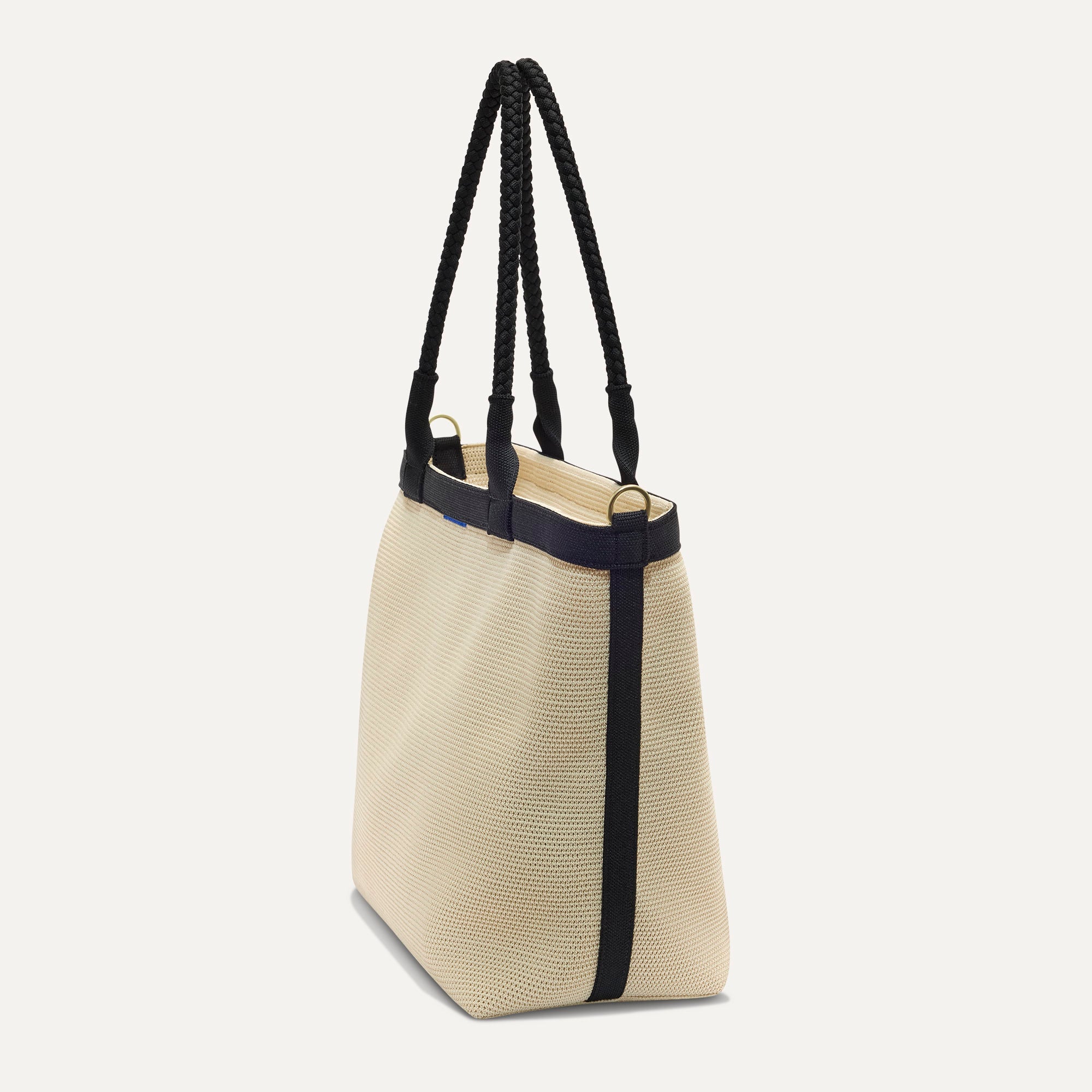 279_LightweightZipToteBraided_Black_WhiteRa_a-Knit_45Degree_9898.jpg