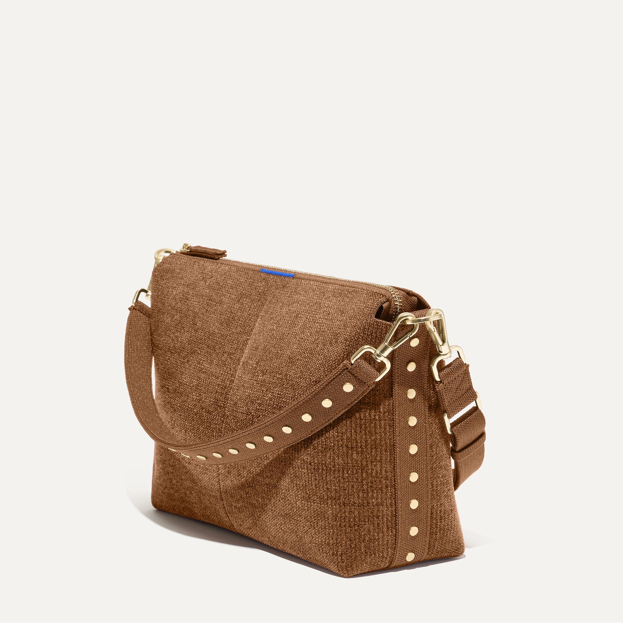 357_ReVelvet_DailyCrossbody_ReVelvet_CinnamonStudded_45_Degree_5879_325ab81b-d12a-4e65-a6cb-eb447454effc.jpg