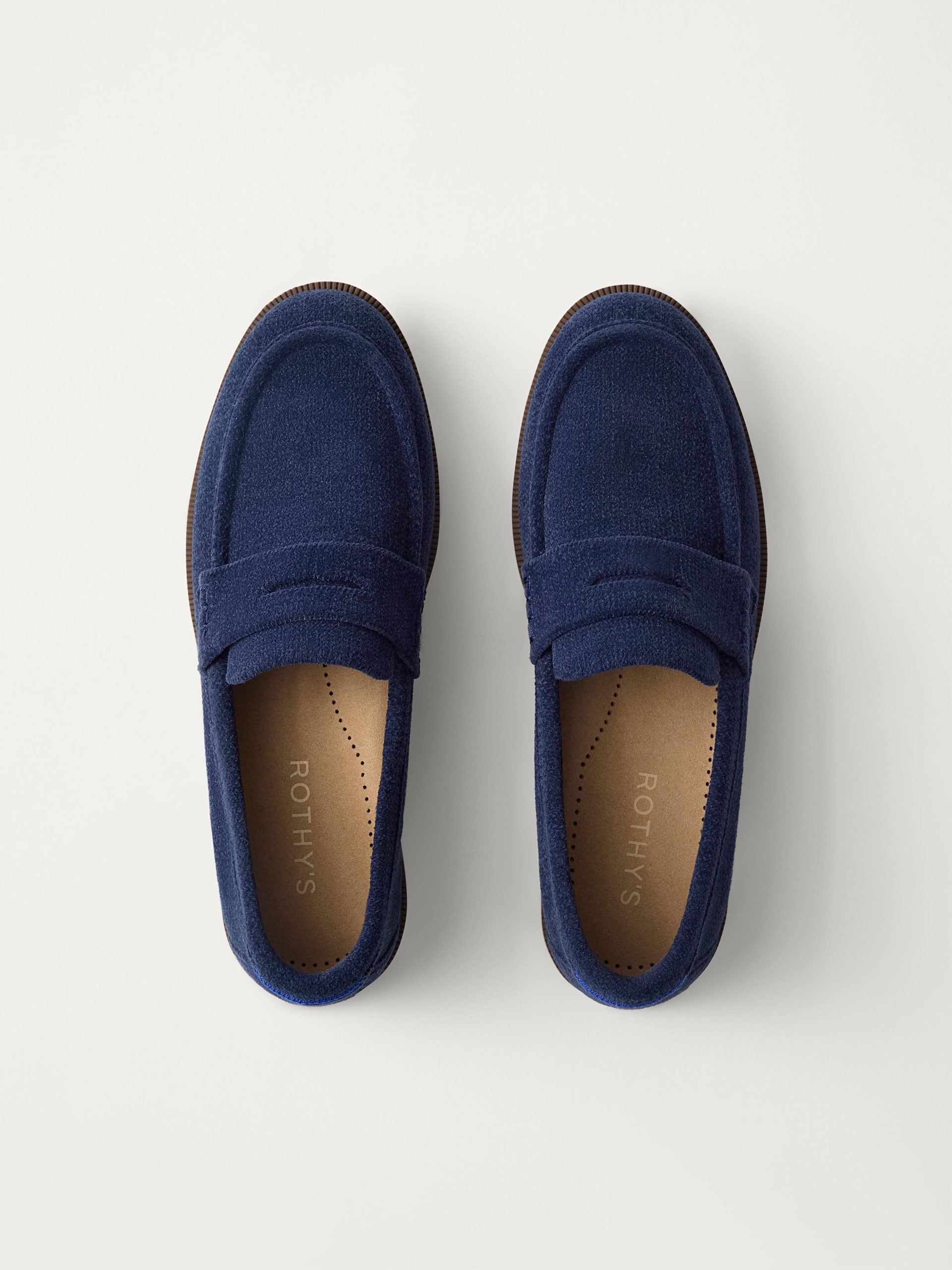 360_PennyLoafer_ReVelvetNavy_PrimaryOverhead_3439_shop_62b3bffb-41c5-40e2-8f10-5e9b166c8f22.jpg