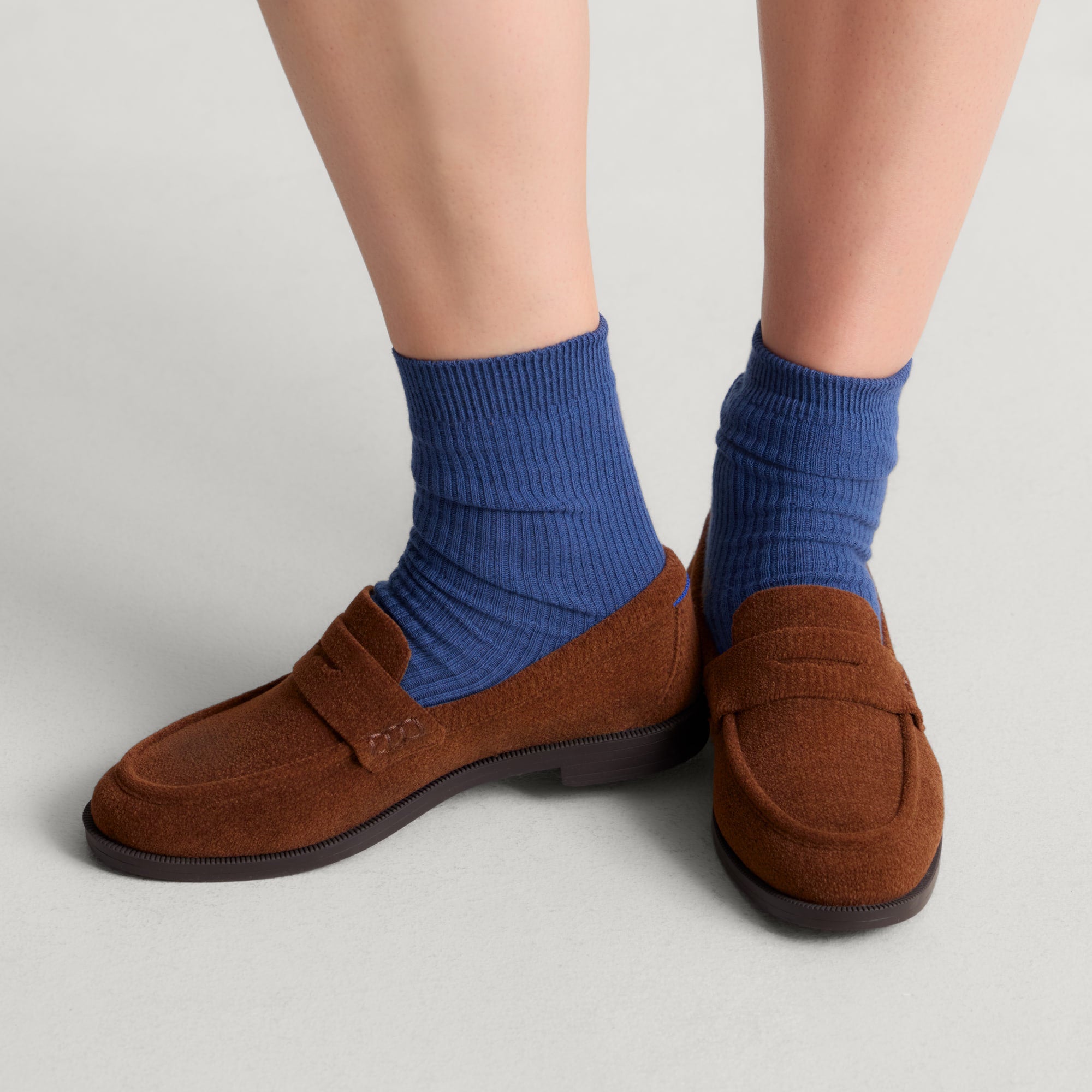 360_ReVelvetPennyLoafer_Russet_OnFigure_2174_pdp_60c85cbf-b92c-4240-bb3e-f191094eaf65.jpg