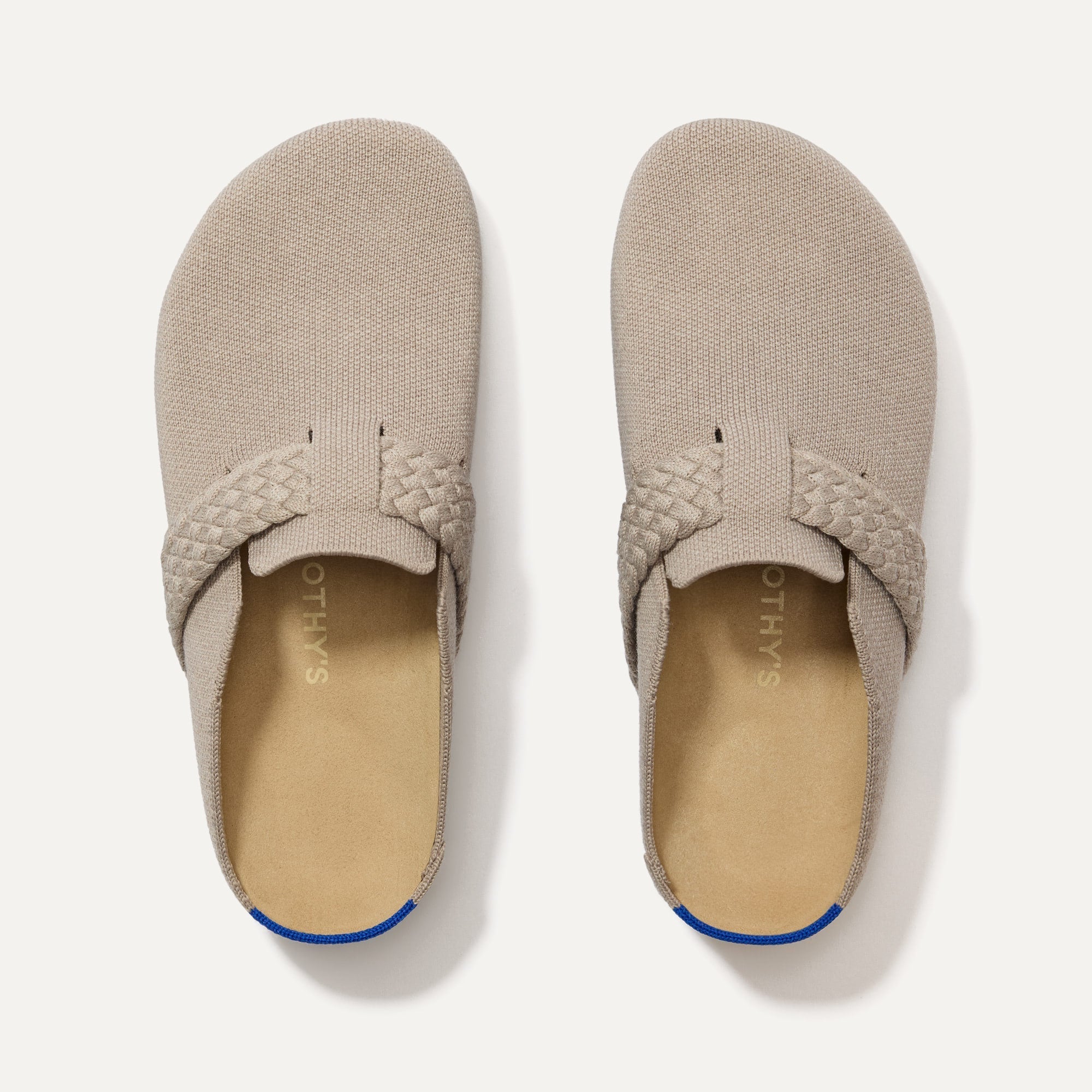 380_BraidClog_Dove_PrimaryOverhead_4900_734ab477-dfdd-48e1-9677-6b9331b3bf56.jpg
