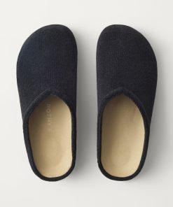 The Casual Clog - ReVelvet™ Black