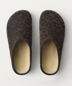 The Casual Clog - ReVelvet™ Cheetah