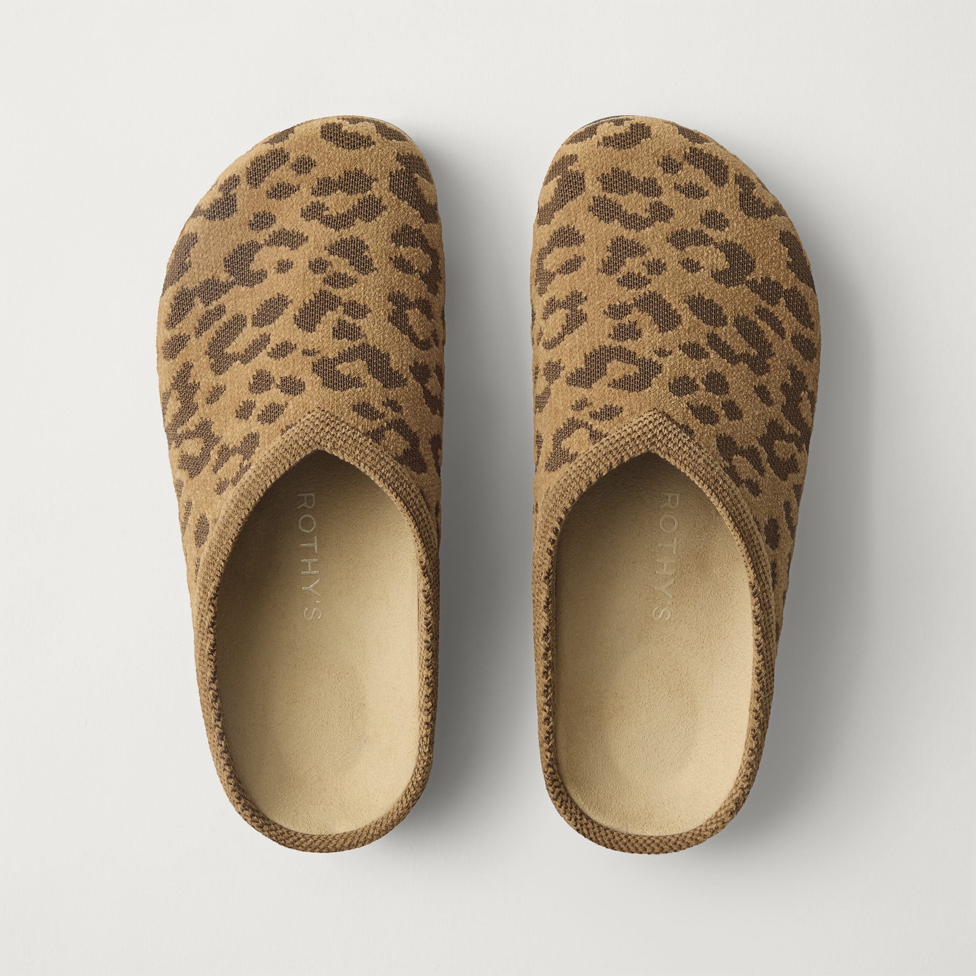 406_ReVelvetCasualClog_ReVelvetKhakiCat_PrimaryOverhead_2112_e92c8b8d-ac93-4150-8b95-31266603d088.jpg