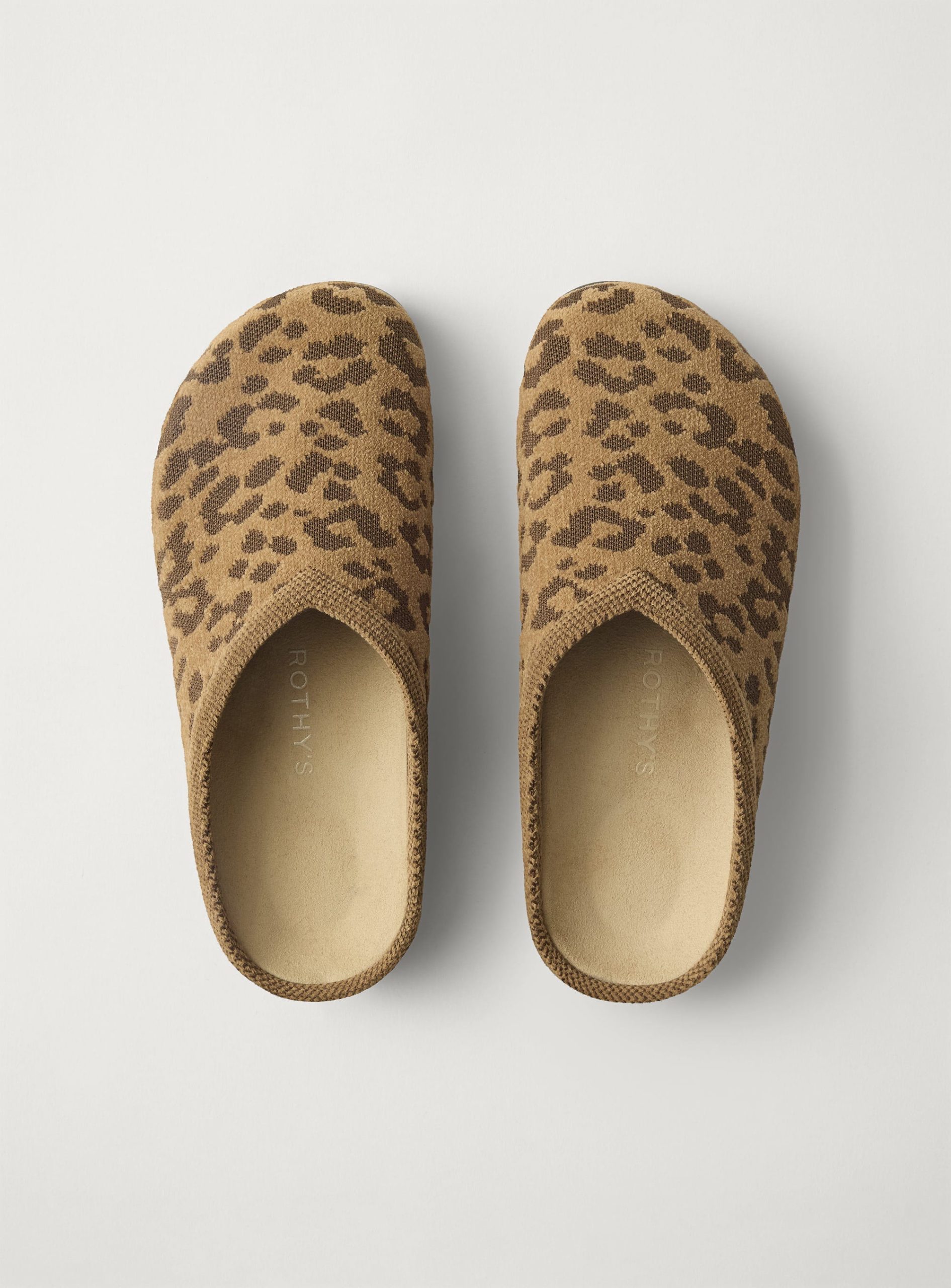 406_ReVelvetCasualClog_ReVelvetKhakiCat_PrimaryOverhead_2112_shop_df9d40e3-f8ba-482a-a1c9-8989d81b8186.jpg