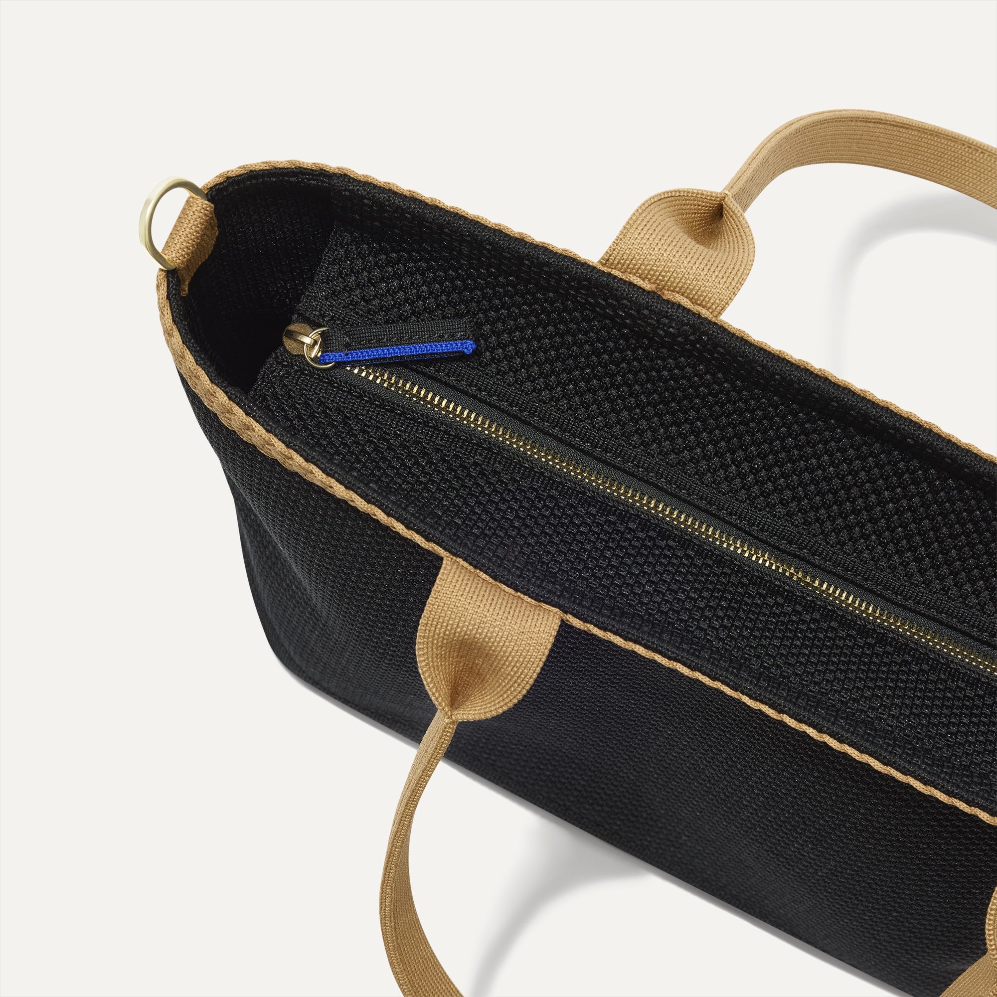 458_LightweightZipToteBraidOverlay_BlackEspressoOpen-Knit_TopZipper_0998.jpg