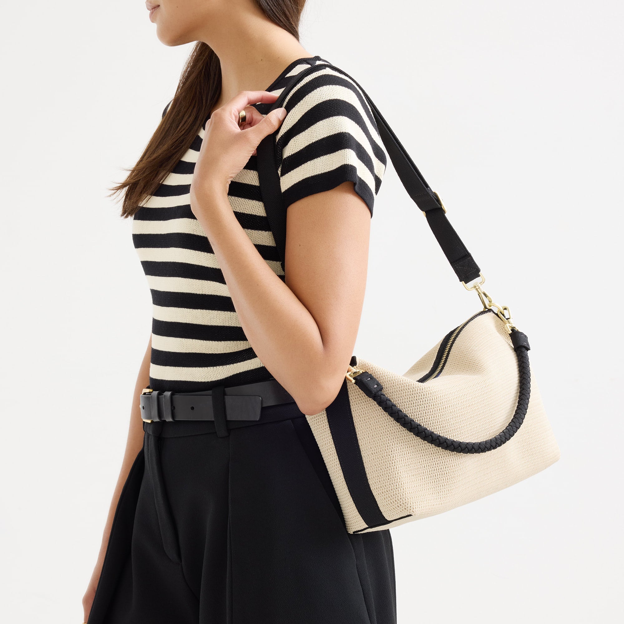 467_DailyCrossbody-CabanaBraid_Black_WhiteRaffia-Knit_Parts_1512.jpg