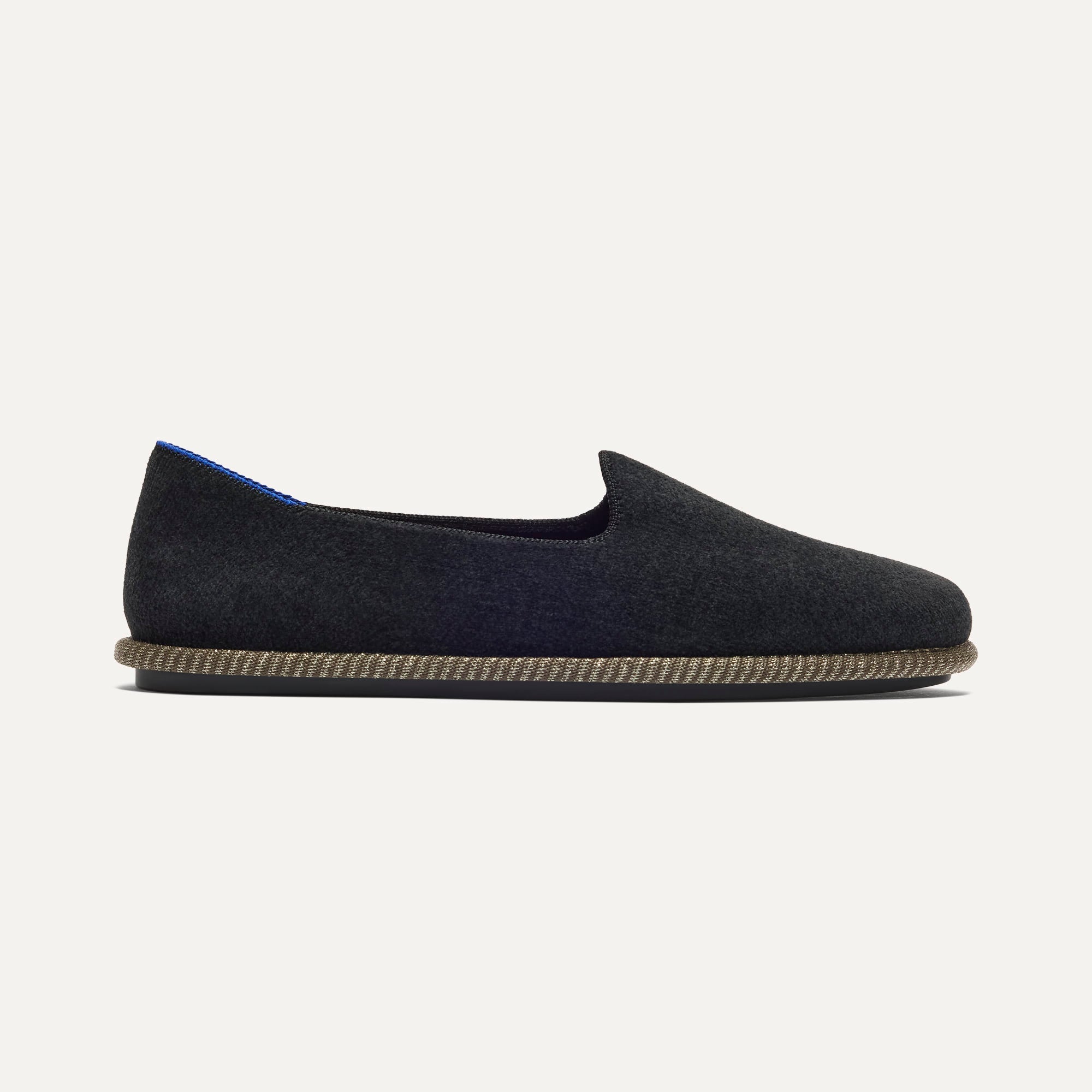 476_Rothy_sCruiserLoafer-ReVelvet_ReVelvetBlack_Side_6556.jpg