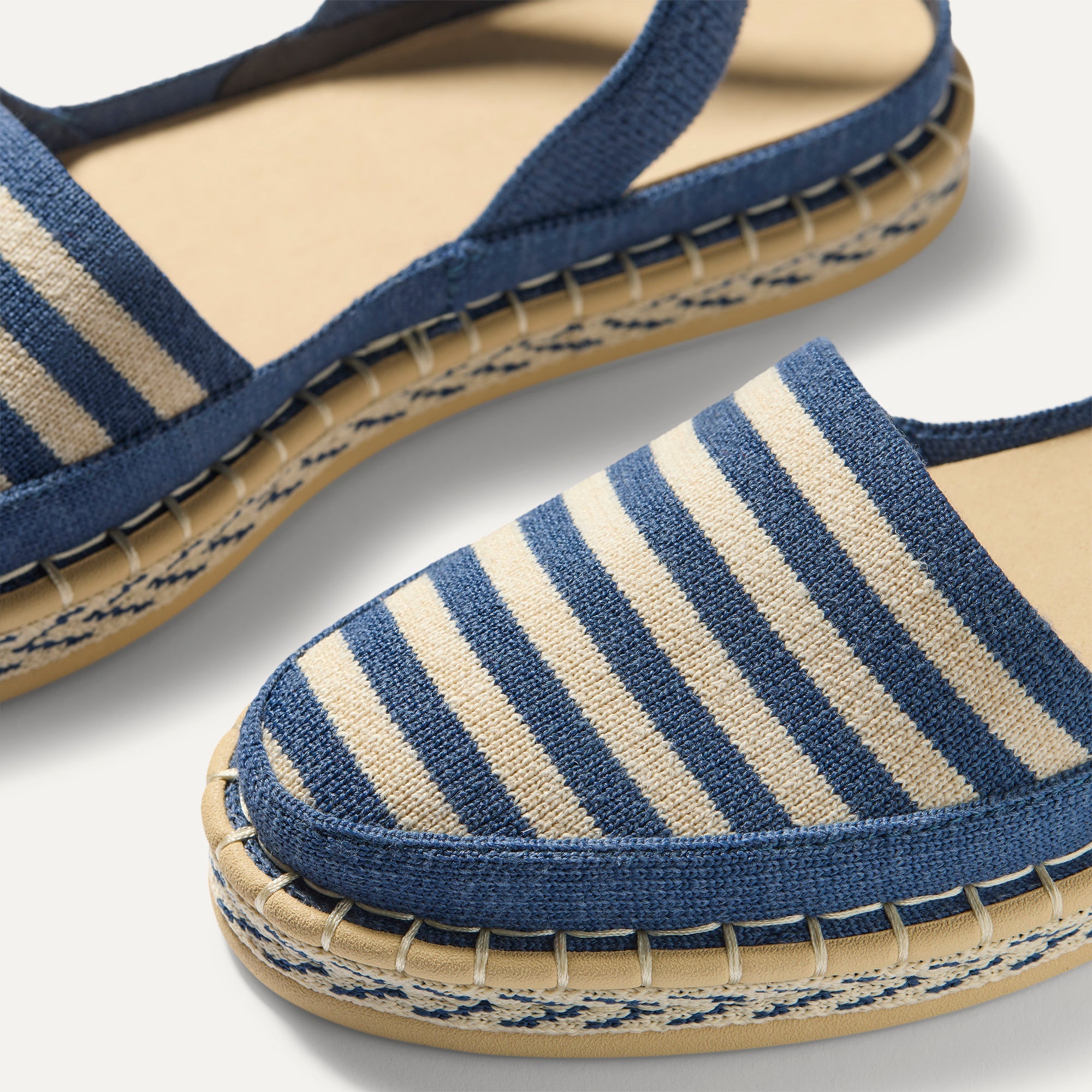 478_D_OrsayEspadrille_DeepSeaStripe_Toedetail_Macro_6557.jpg
