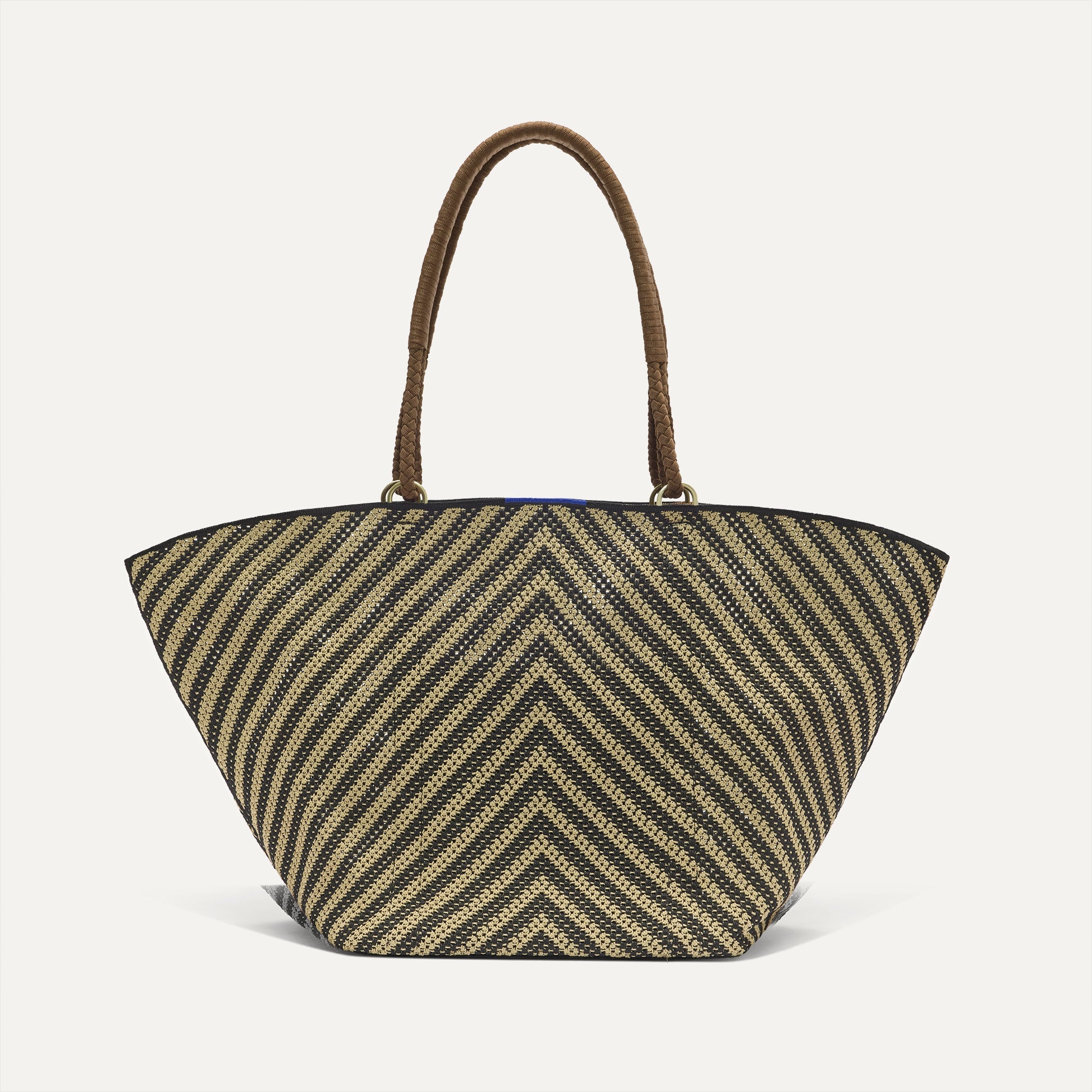 484_SummerTote_ToffeeChevron_Front_0990.jpg
