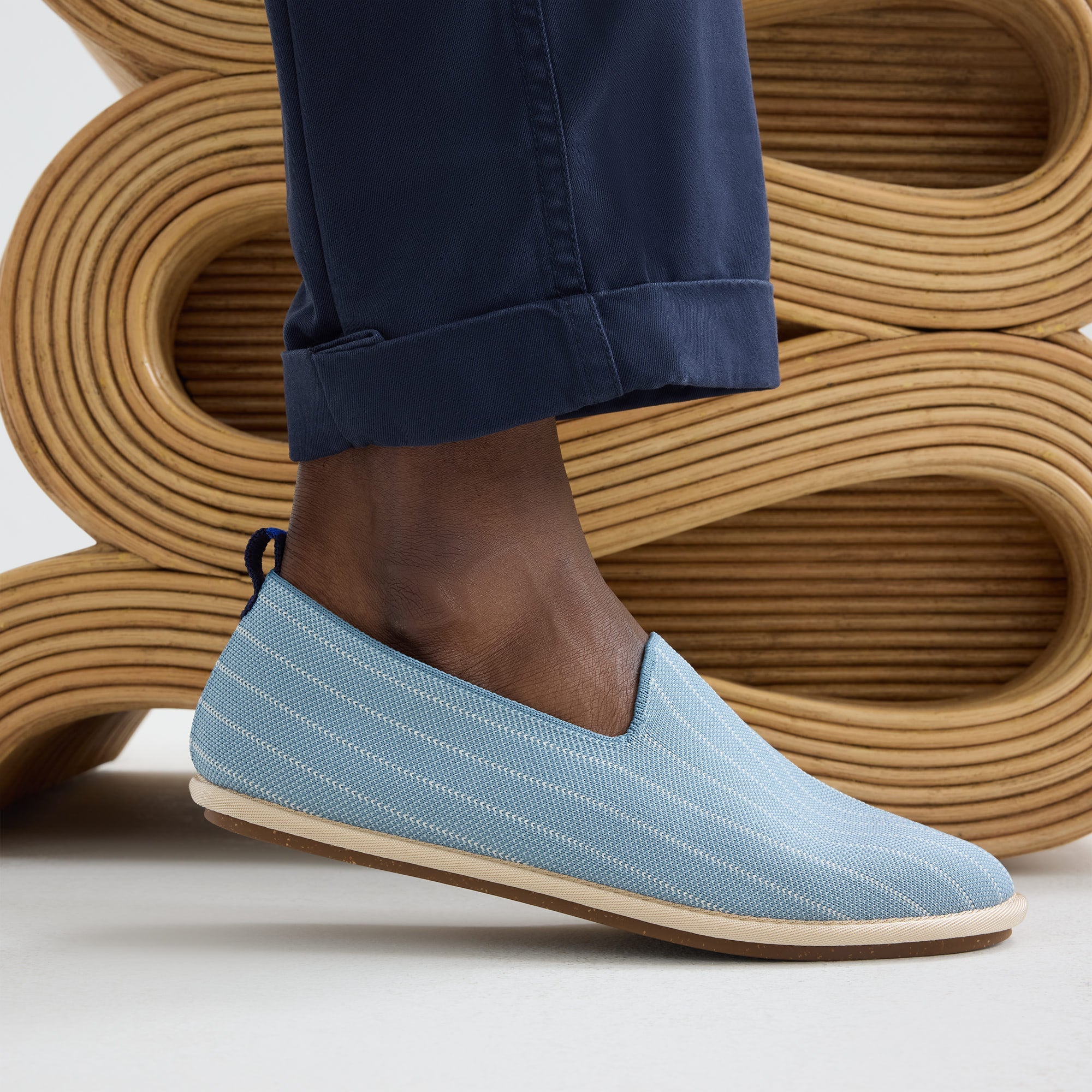 487_Men_sCruiserLoafer_TidalStripe_OnFigure_v0820_pdp.jpg