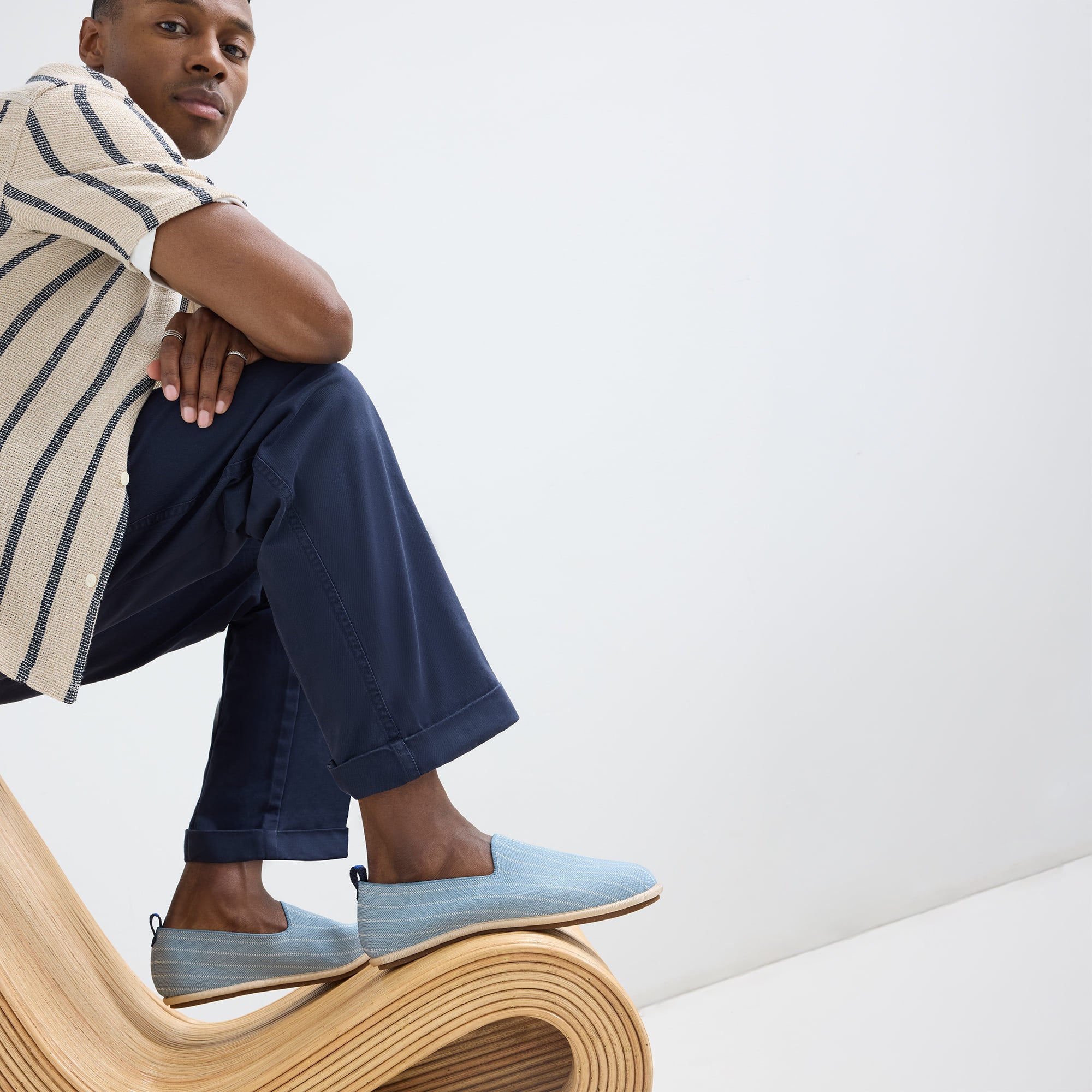 487_Men_sCruiserLoafer_TidalStripe_OnFigure_v0840_pdp.jpg