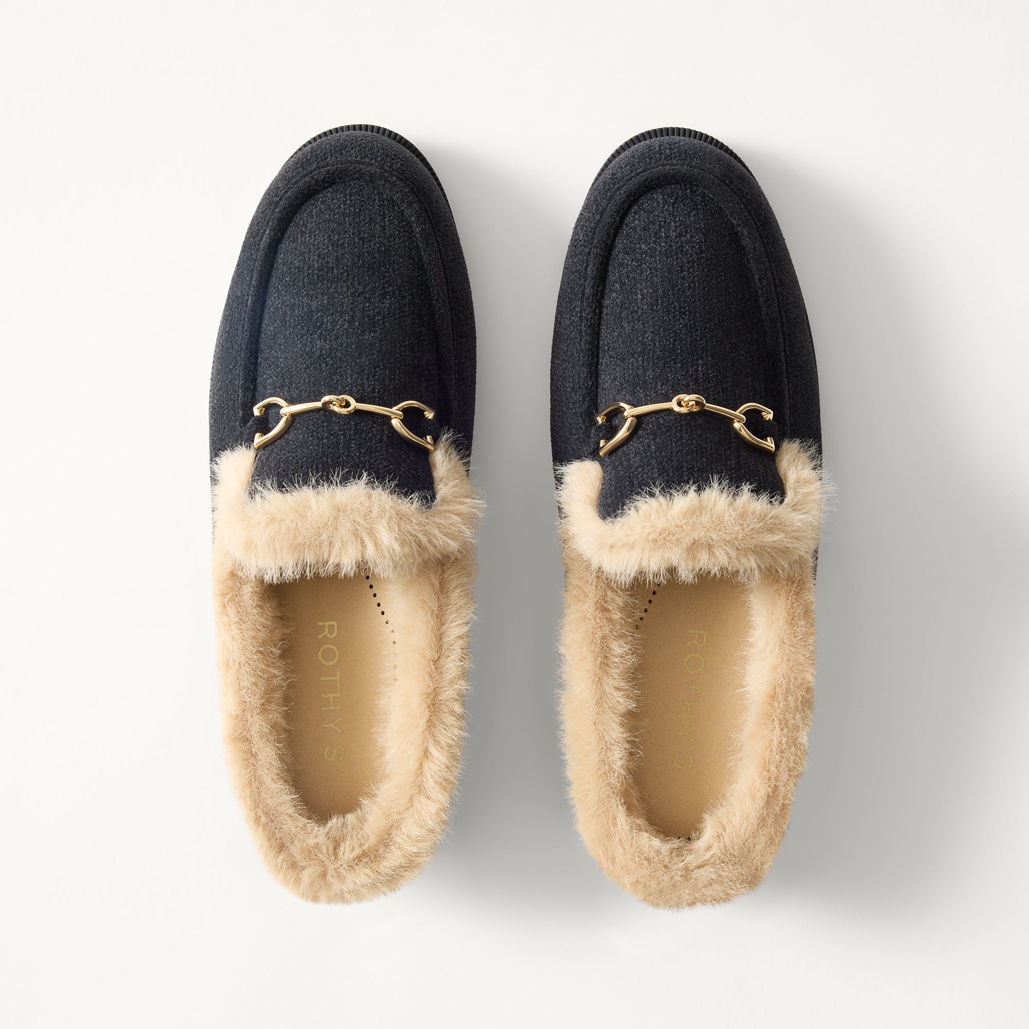 502_ReVelvetApresLoaferMule_RevelvetBlack_PrimaryOverhead_6545_af15b17c-327e-4d54-9974-af7b75985c73.jpg