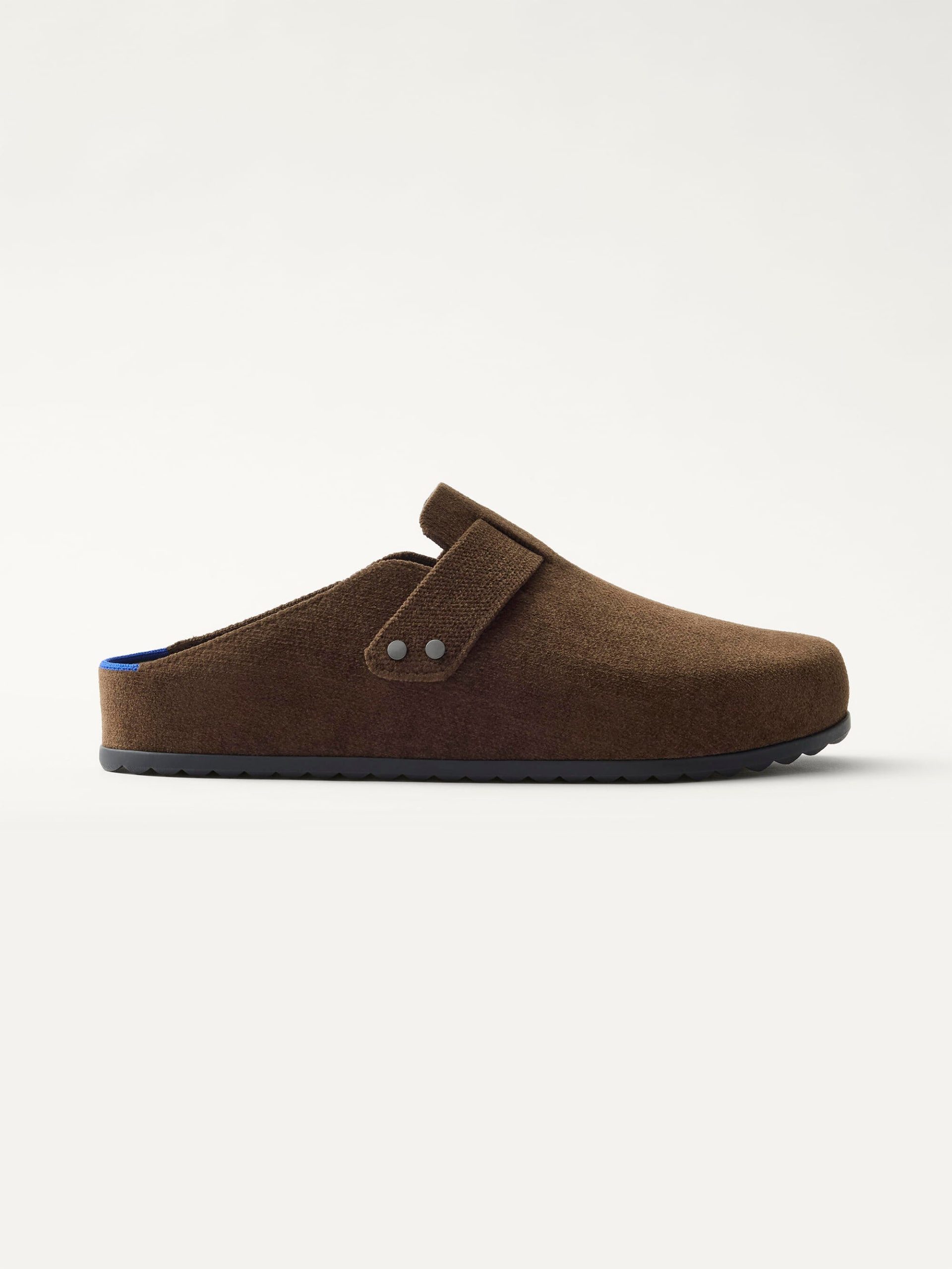 505_Men_s_Clog_-_ReVelvet_Bistro_Side_4554_shop.jpg