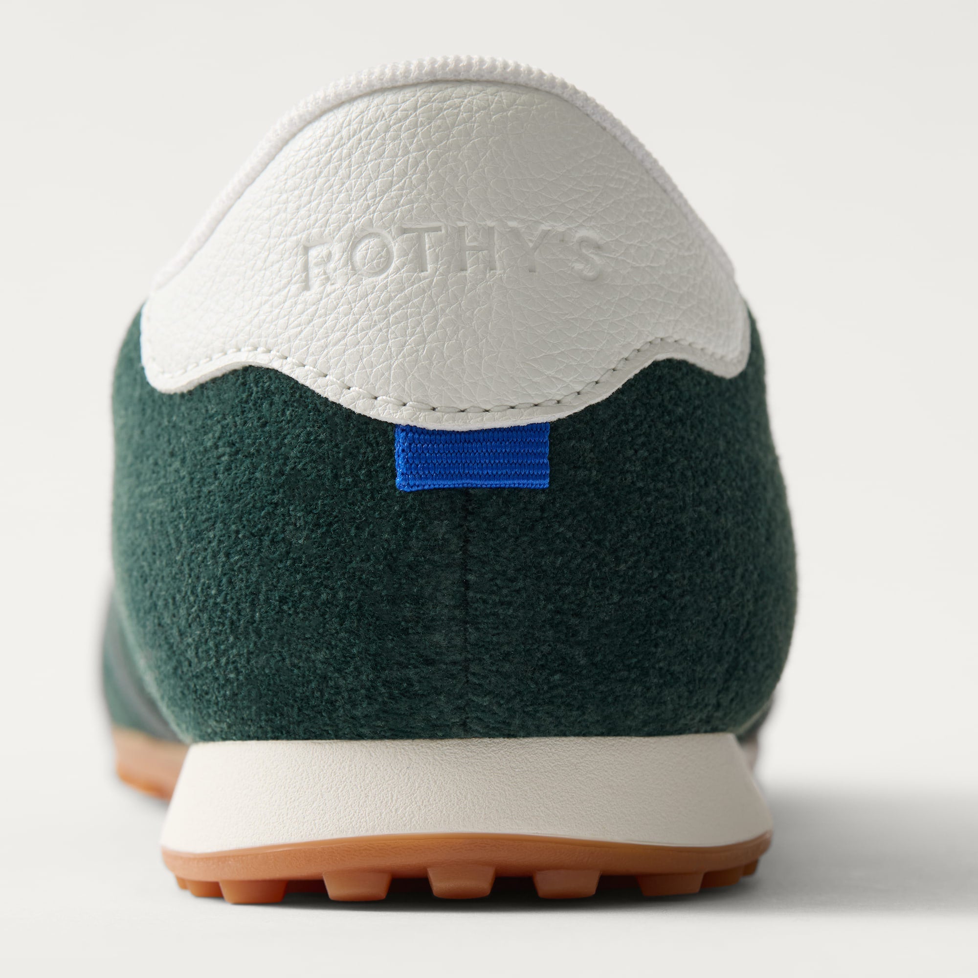 521_ReVelvetRunner_ReVelvetEvergreenStripe_Heel_5676.jpg