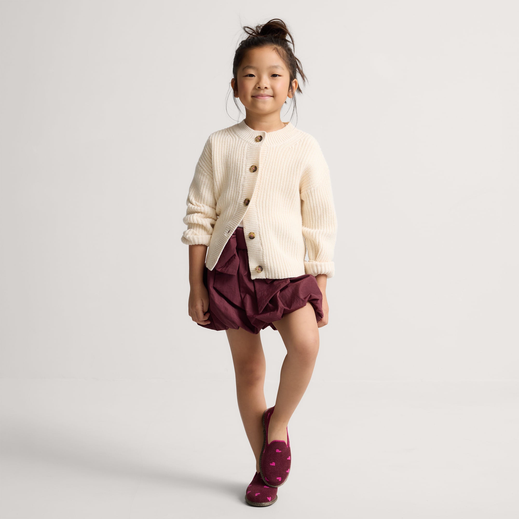 525_Kids_Mini_Loafer_ReVelvet_Heartbeat_On-Figure_0380.jpg