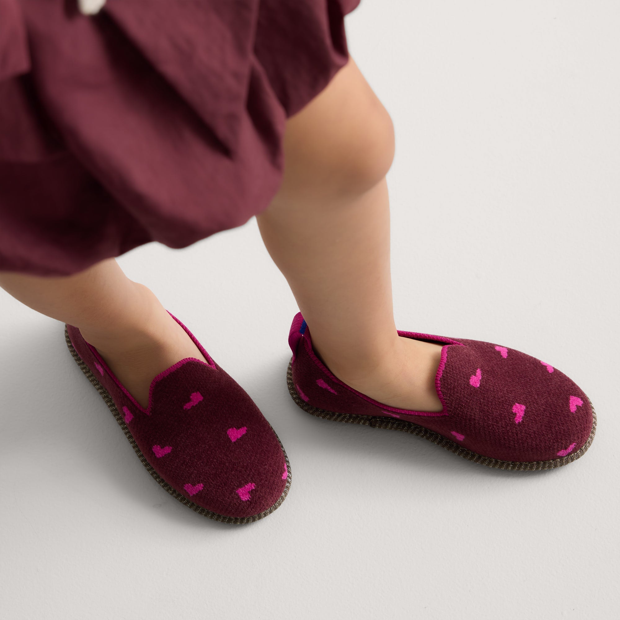 525_Kids_Mini_Loafer_ReVelvet_Heartbeat_On-Figure_0391.jpg