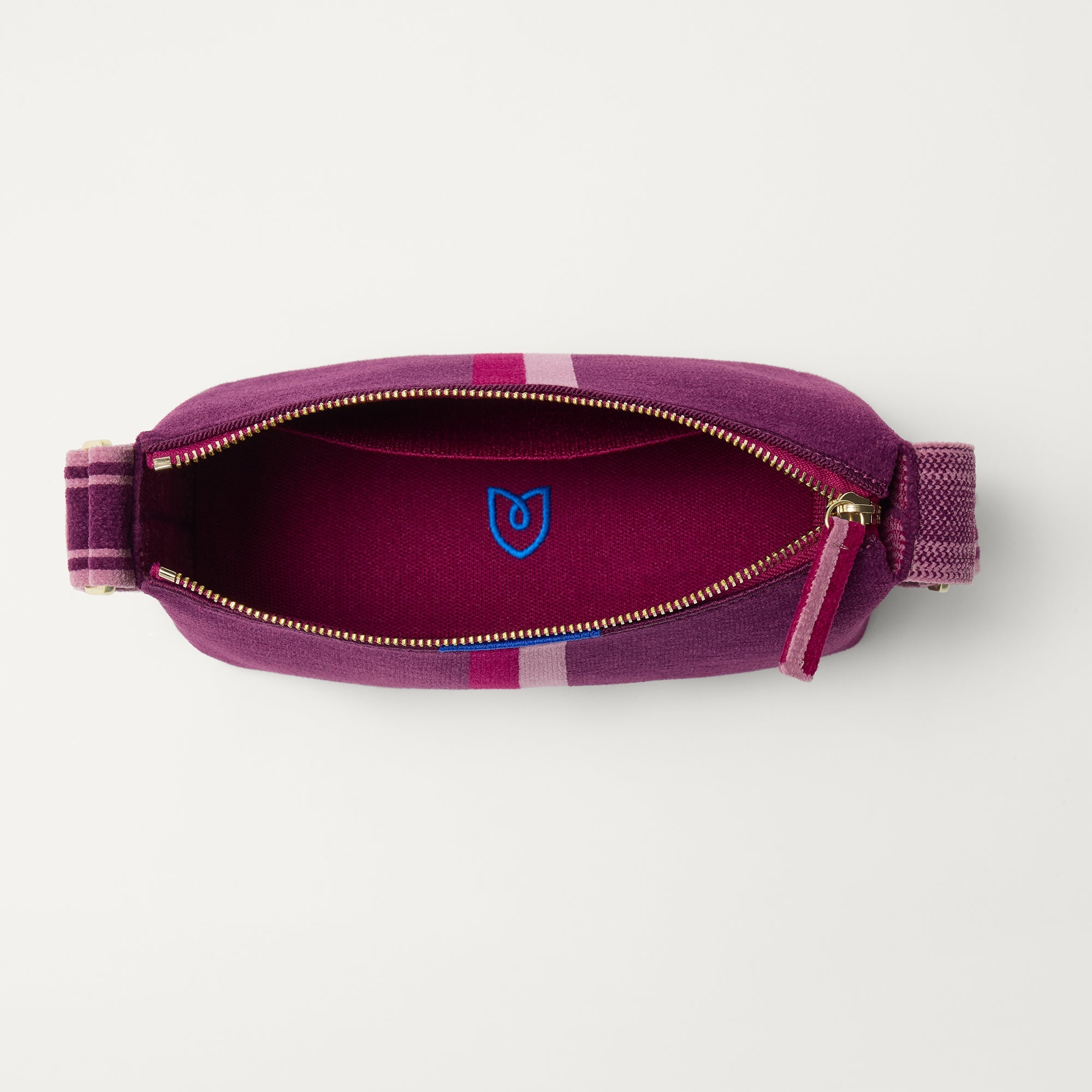 532_ReVelvetCasualCrossbody_RevelvetOrchid_Overhead_5445.jpg