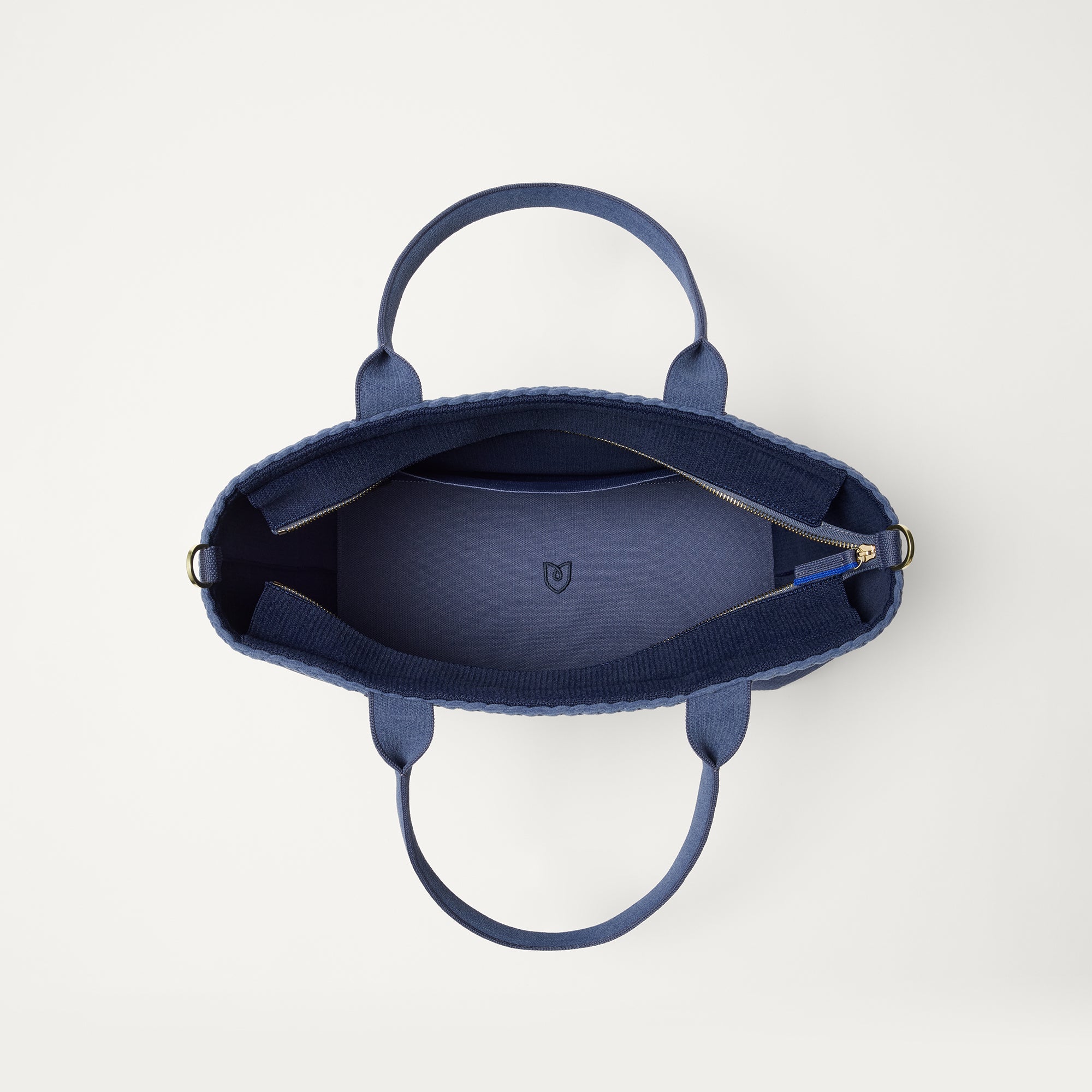 533_ReVelvetLightweightZipTote_ReVelvetDeepNavy_Overhead_6776.jpg